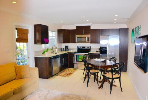 Sea Turtle Inn - photo 44