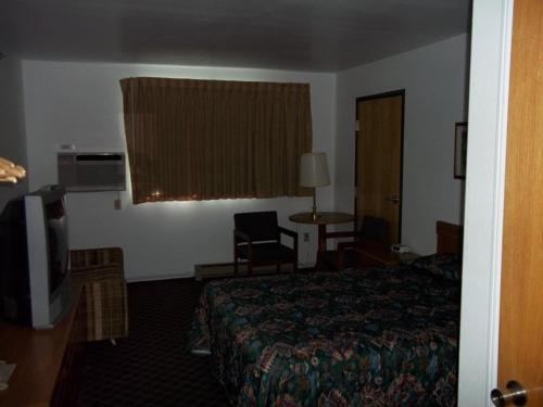 River Valley Inn - photo 12