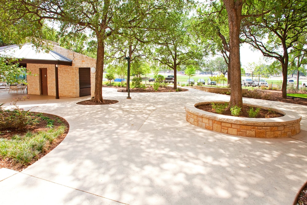 Holiday Inn Austin Midtown by IHG - photo 67
