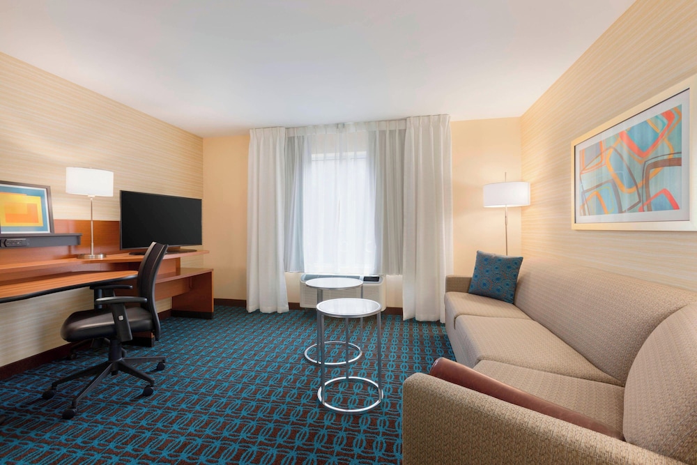 Fairfield Inn & Suites Pittsburgh Airport Robinson Township - photo 11
