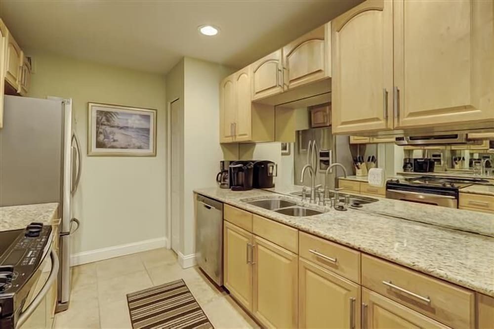 1038 Caravel Court at The Sea Pines Resort - photo 14