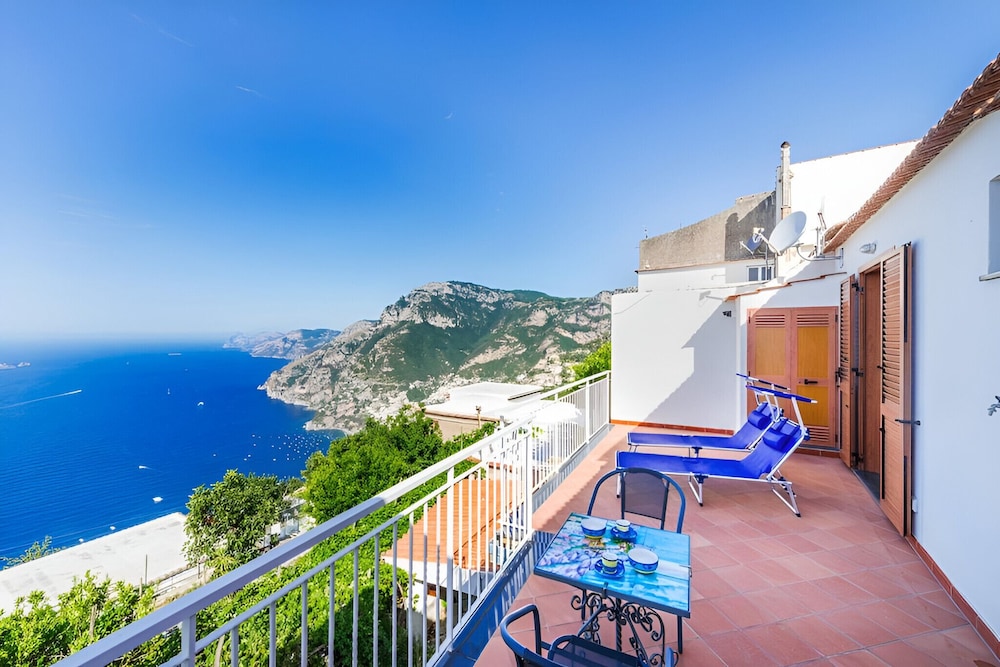 Casa Satriano — 4-Star Luxury Hotel in Positano, Italy