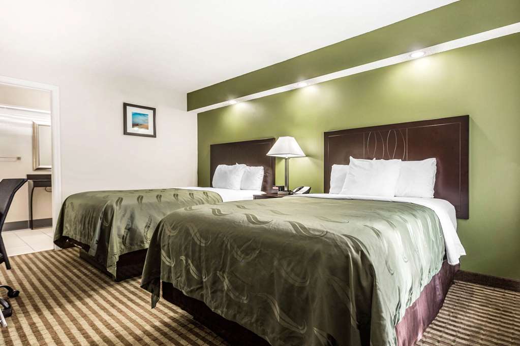 Quality Inn Lancaster - photo 8