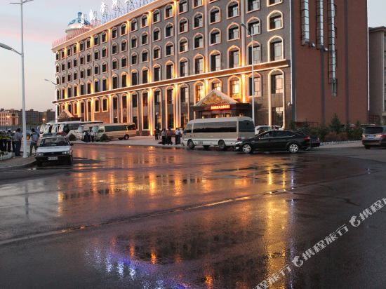 Kaedes Royal Palace International Hotel — hotel in Beichengqu