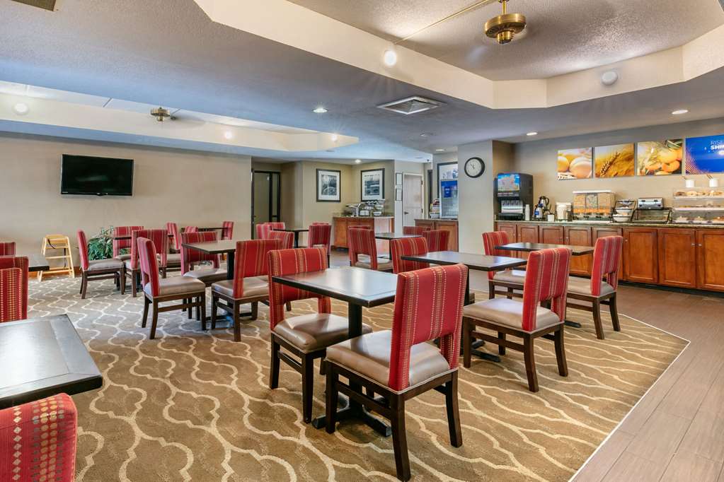 Comfort Inn Chattanooga Downtown Southside - photo 83