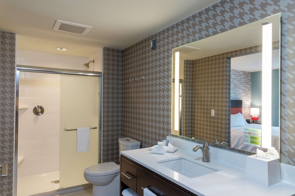 Home2 Suites by Hilton Appleton - photo 22