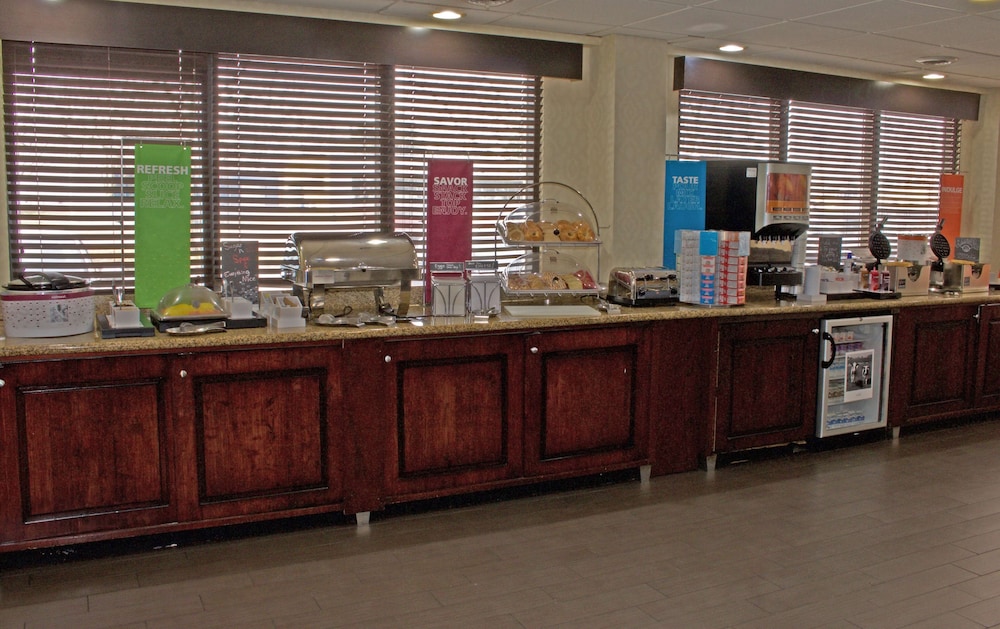 Hampton Inn Norfolk Chesapeake - photo 25
