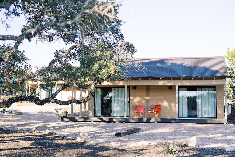 Lucky Arrow Retreat Dripping Springs - photo 6