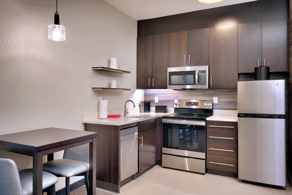 Residence Inn by Marriott Brunswick - photo 14