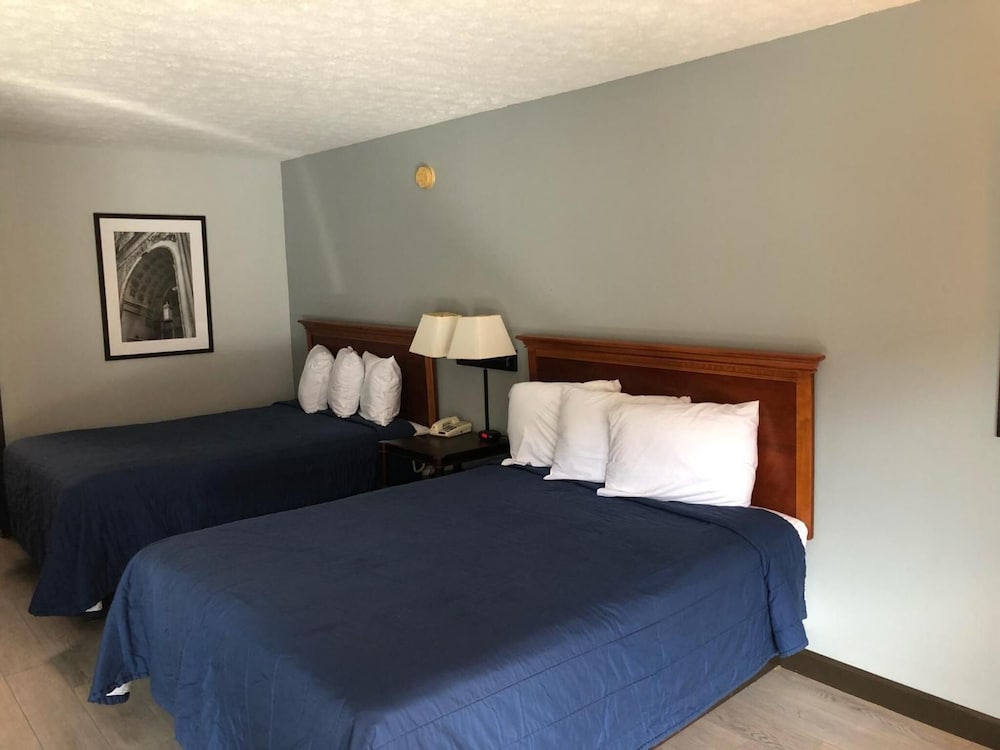 Springfield Inn TN - photo 13