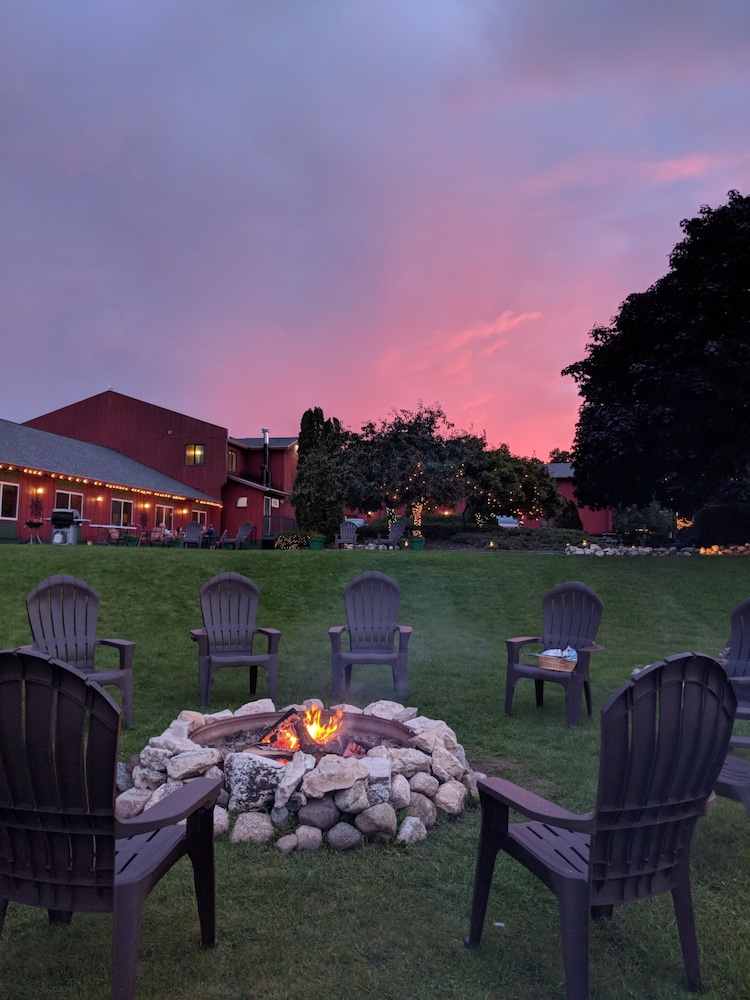 Cedar Hill Lodge - photo 50