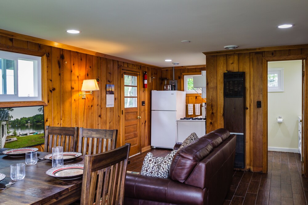 Elemental Resort - carbon neutral hotel in Gwinn