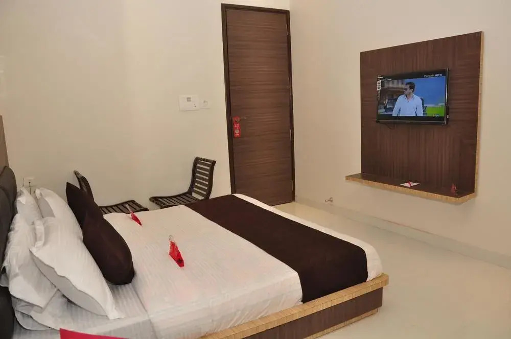 OYO 1662 Hotel Behl Regency — Amritsar — photo 5