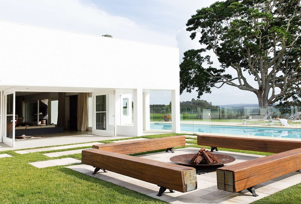 Amileka luxury 25 acre estate with pool — 4-Star Luxury Hotel in Byron Bay, Australia