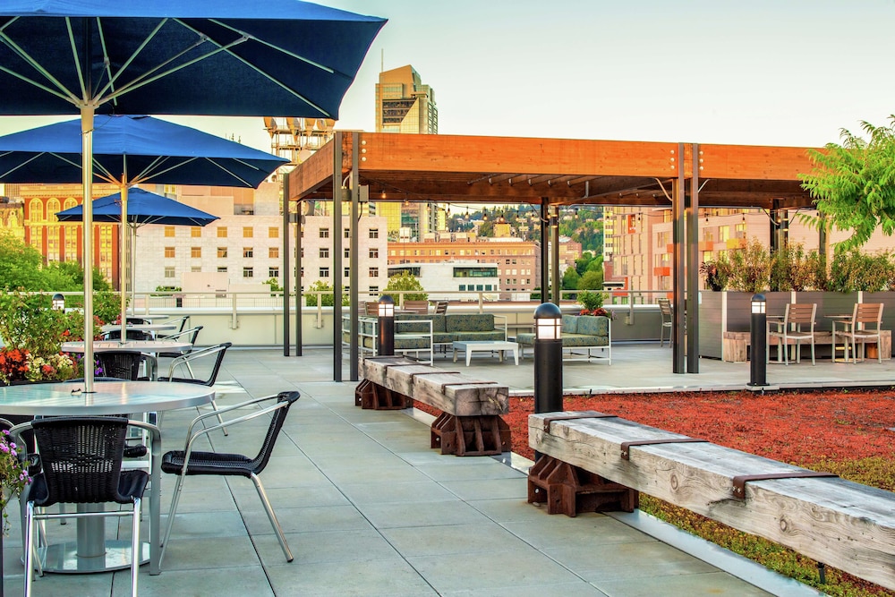 Hampton Inn & Suites Portland Pearl District - photo 47