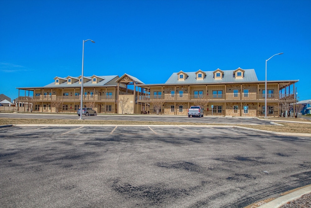 Old Mills Resort OM A8 3 Bedroom Condo by RedAwning - photo 32