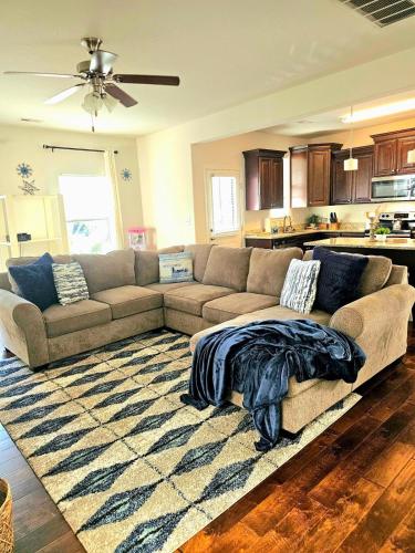 Spacious home in Chesapeake — 4-Star Luxury Hotel in Chesapeake, United States