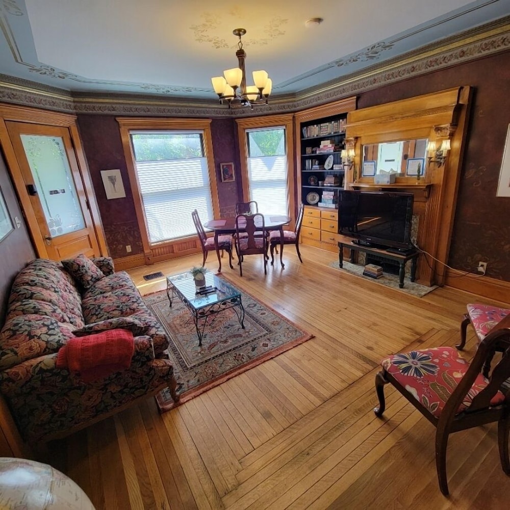 Art and Lodging - photo 45