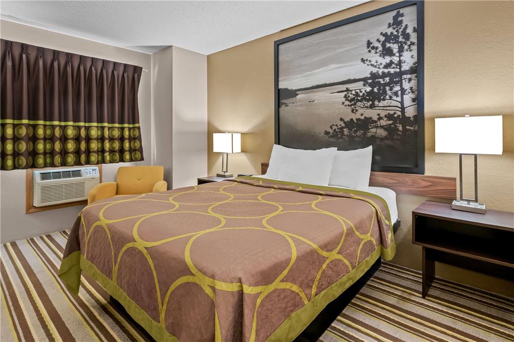 Super 8 by Wyndham Blue Earth - photo 20
