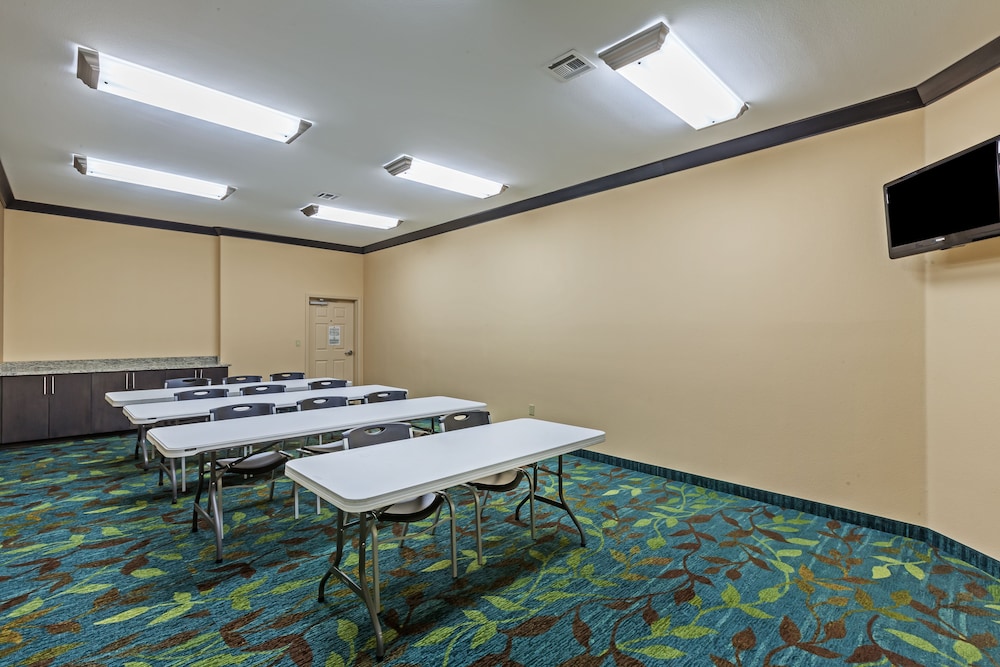 Candlewood Suites Amarillo Western Crossing by IHG - photo 16