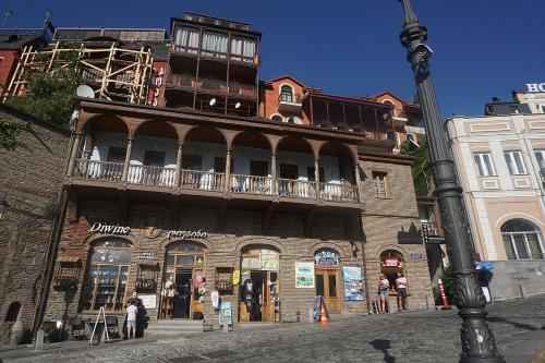 Old Town Italian Courtyard