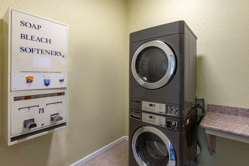 Best Western Plus Springfield Airport Inn - photo 10
