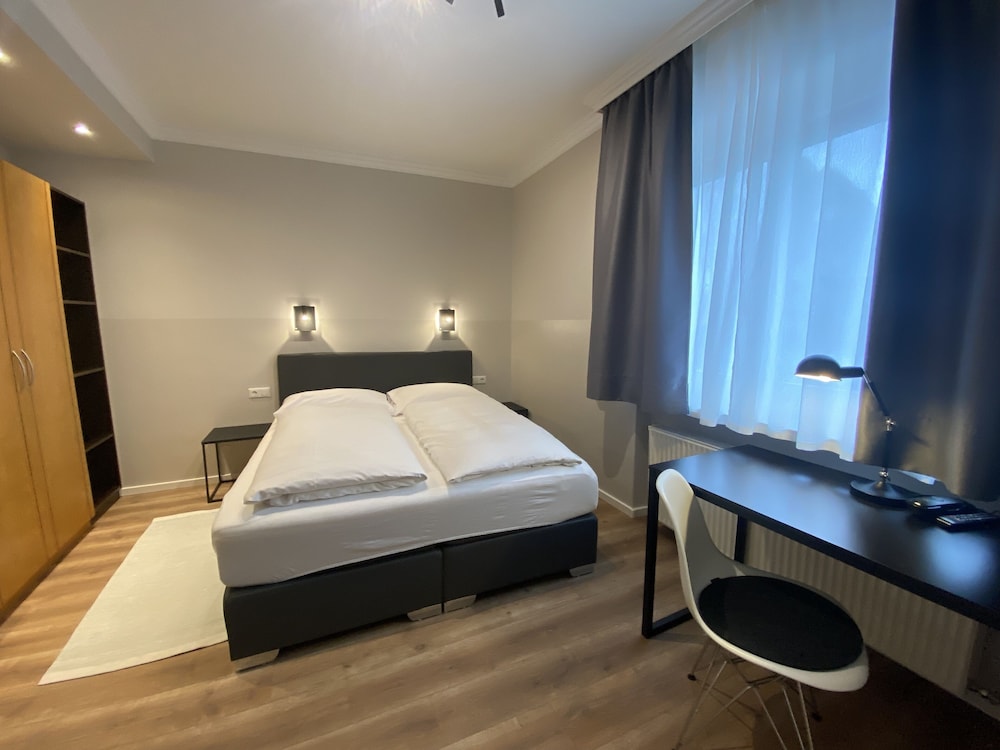 Hotel Villa Solln — Munich — photo 4