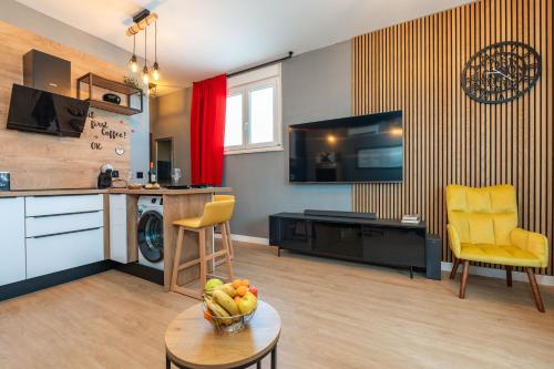 MaZa Apartment