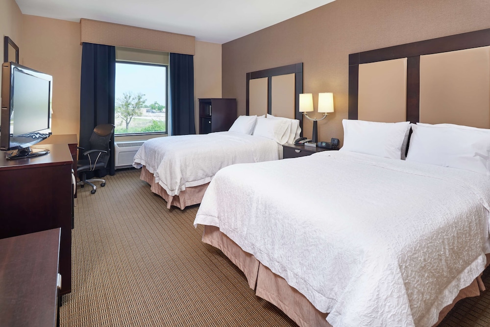 Hampton Inn & Suites Decatur - photo 22