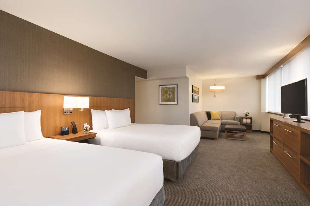 Hyatt Place Chicago O'Hare Airport - photo 10