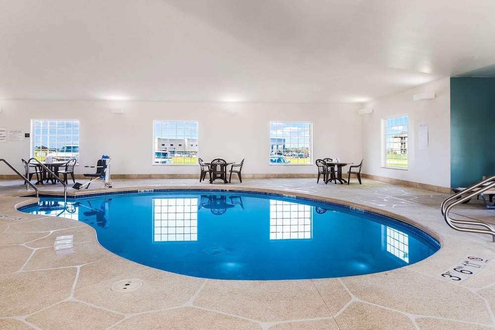 Sleep Inn North Liberty - photo 45