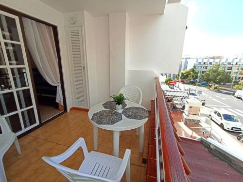 Diamantes holiday home Los Cristianos Heated Pool & AirCon — 4-Star Luxury Hotel in Arona, Spain