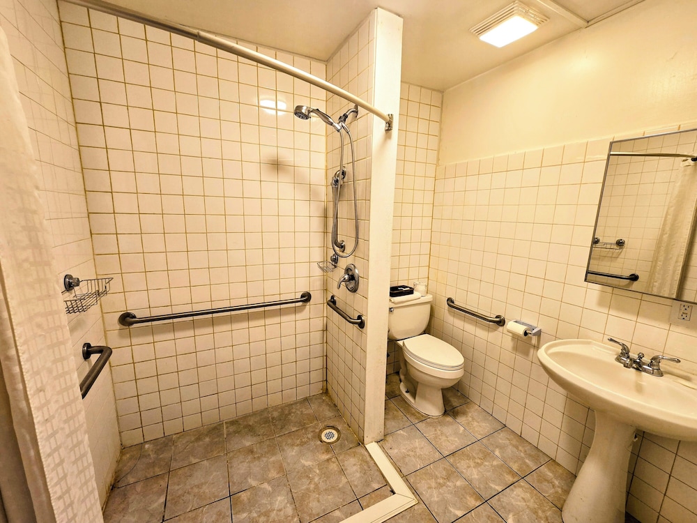 Teton Court Motel - photo 40