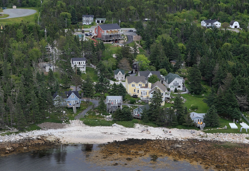 Oceanstone Seaside Resort in Halifax, Canada