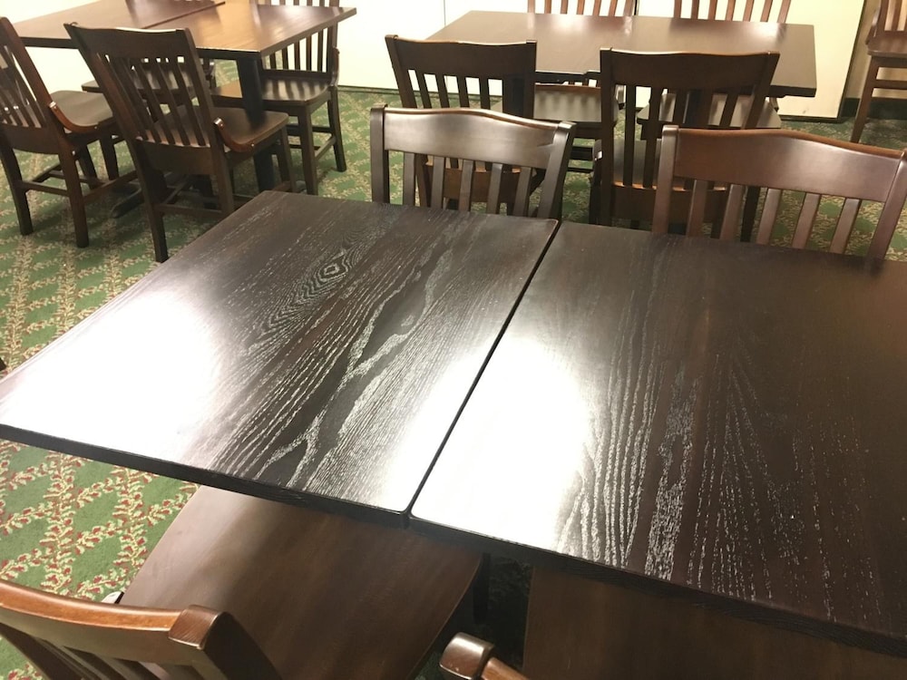 Greystone Inn and Suites - photo 18