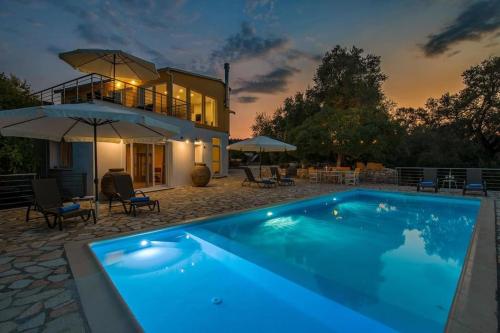 Elisabetta Villa by PaxosRetreats — 4-Star Luxury Hotel in Gaios, Greece
