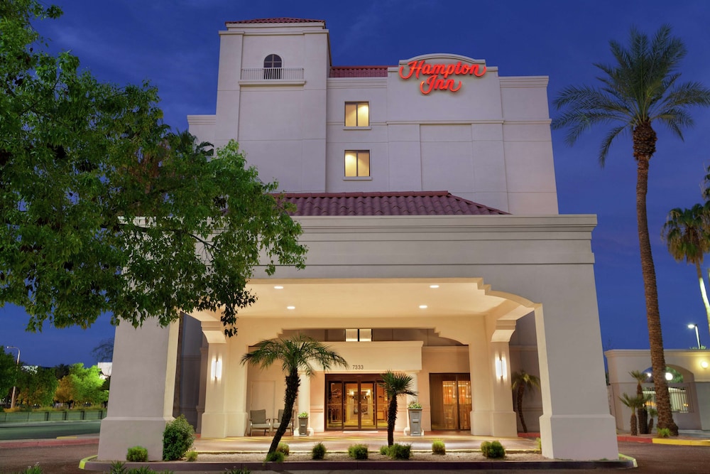Hampton Inn Phoenix Chandler - photo 22