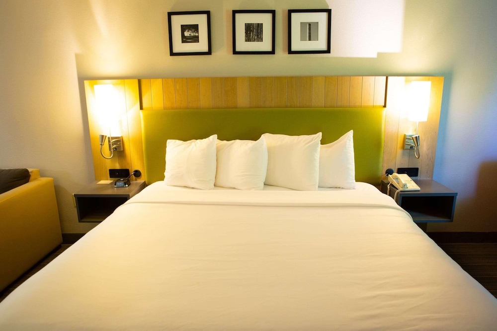 Country Inn & Suites by Radisson Burlington NC - photo 8