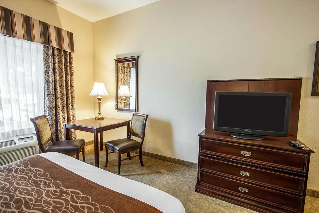 Comfort Inn & Suites McMinnville Wine Country - photo 11