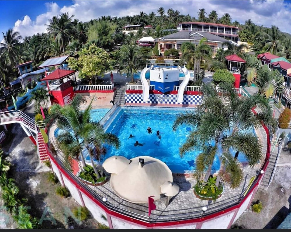 JSJS Mountain Resort powered by Cocotel — hotel in Argao