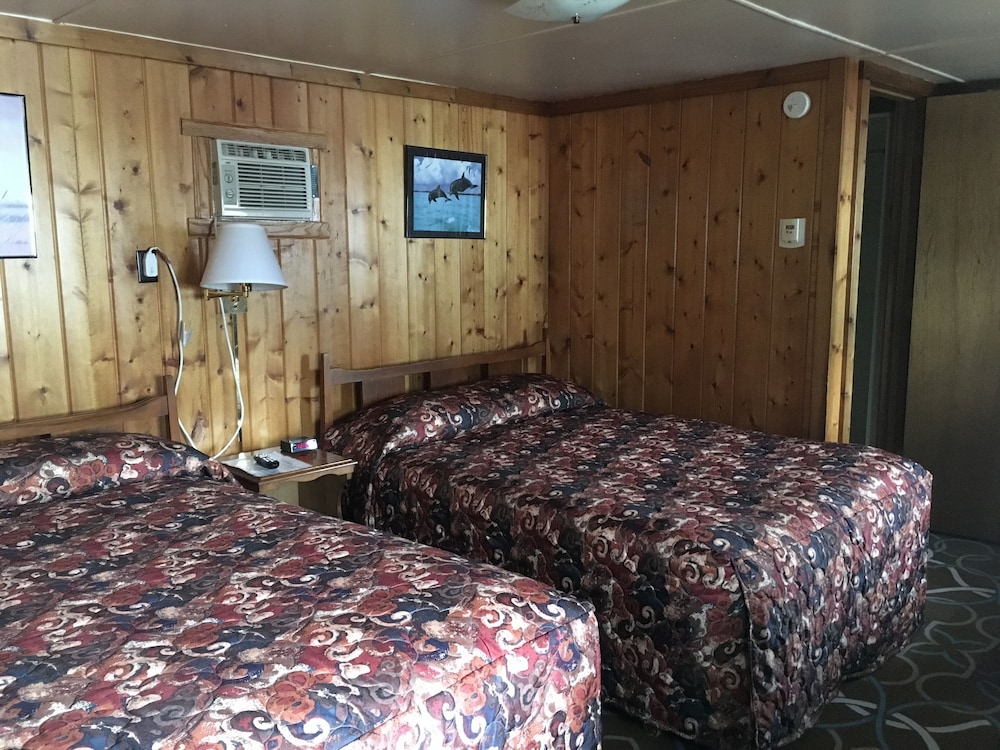 Hilltop Motel - photo 22