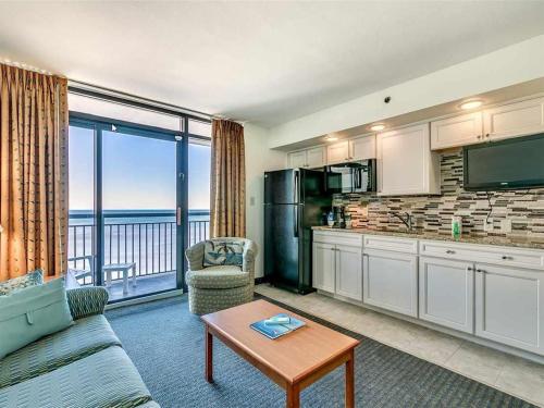 Magnificent Views from this 15th Floor 1BR 1BA - photo 12