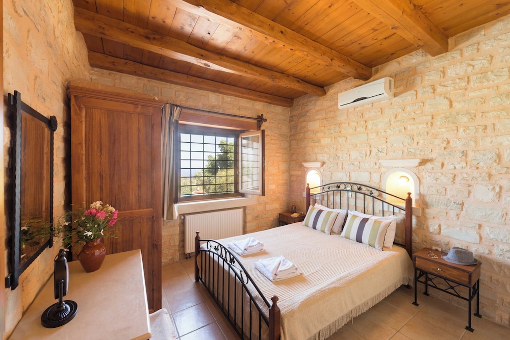 Sarpedon & Rhadamanthus By Forest Villas — 4-Star Luxury Hotel in Rethymno, Greece