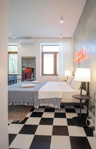 Stylish 1BR Apt In Tbilisi By Wehost