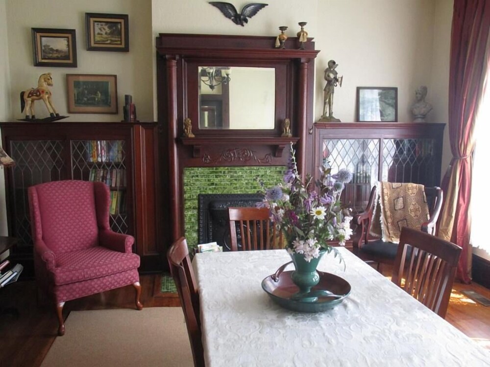 The Old Victorian Inn - photo 13