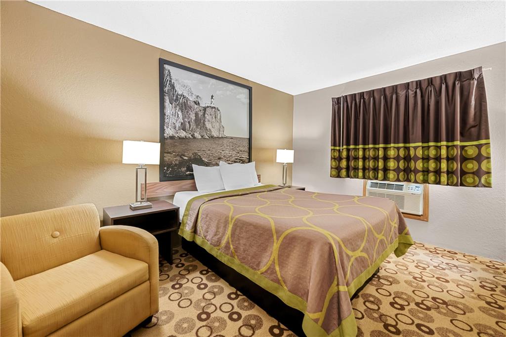 Super 8 by Wyndham Blue Earth - photo 19