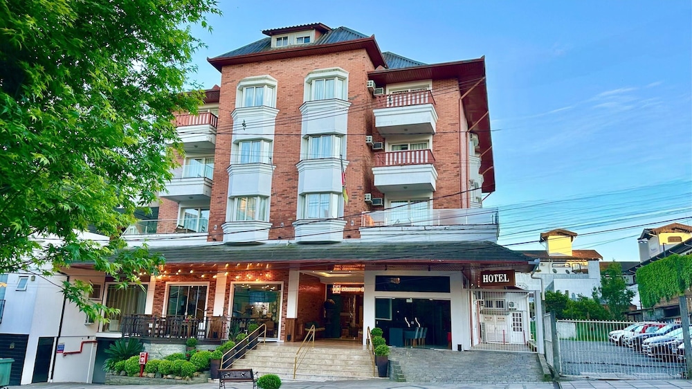 Hotel Glamour da Serra — 4-Star Luxury Hotel in Caxias Do Sul, Brasil