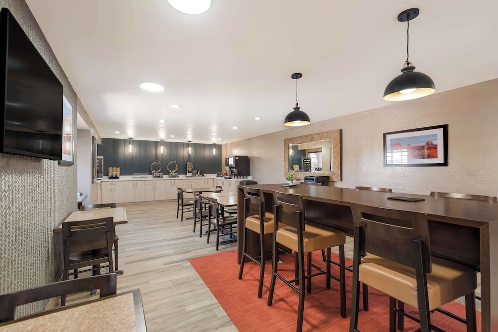 Best Western Bellemont Shadow Mountain Inn - photo 29