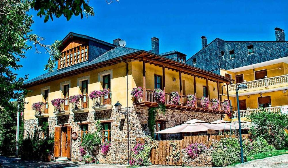 Hotel Valle Del Silencio — Ponferrada