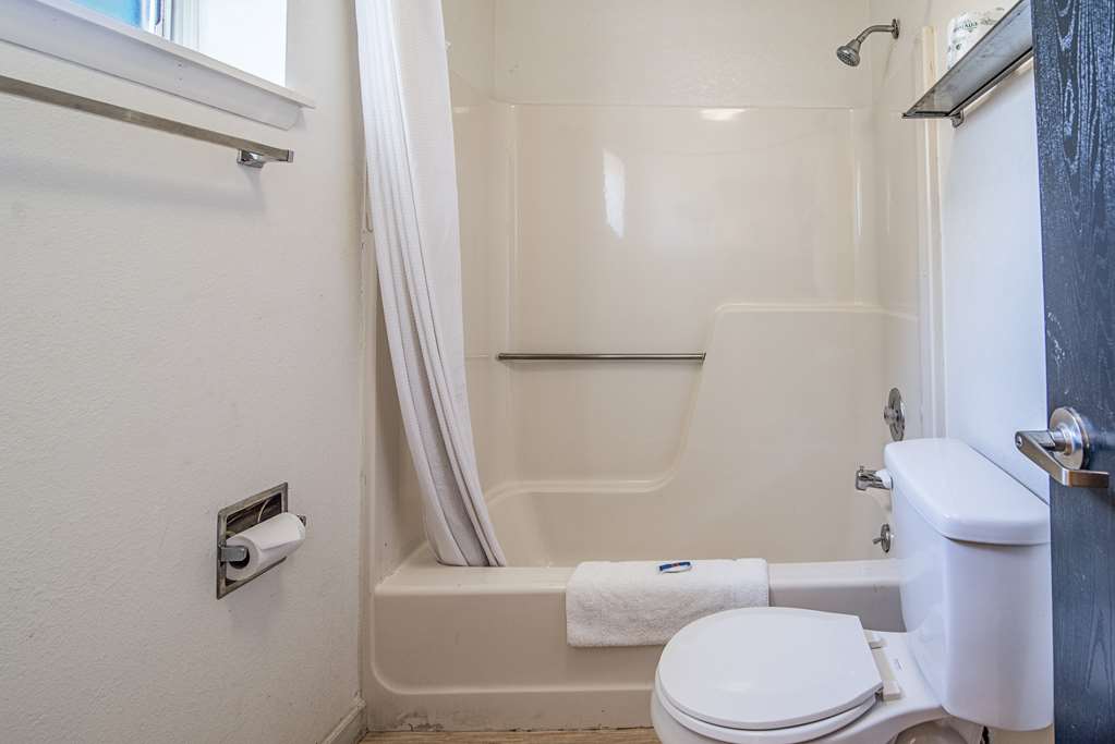Motel 6 Albany NY Airport - photo 19